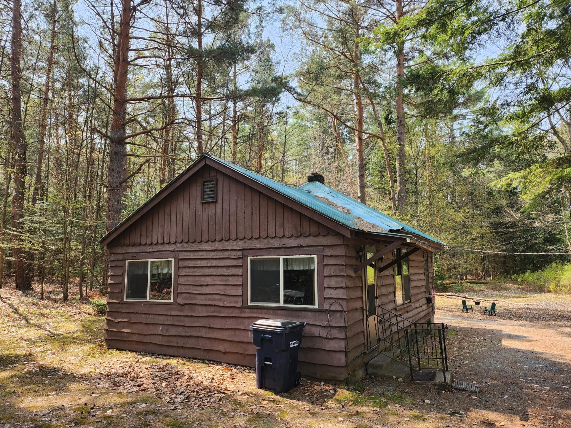 Moreno'S Adirondack Cabins Saranac Lake Exterior foto