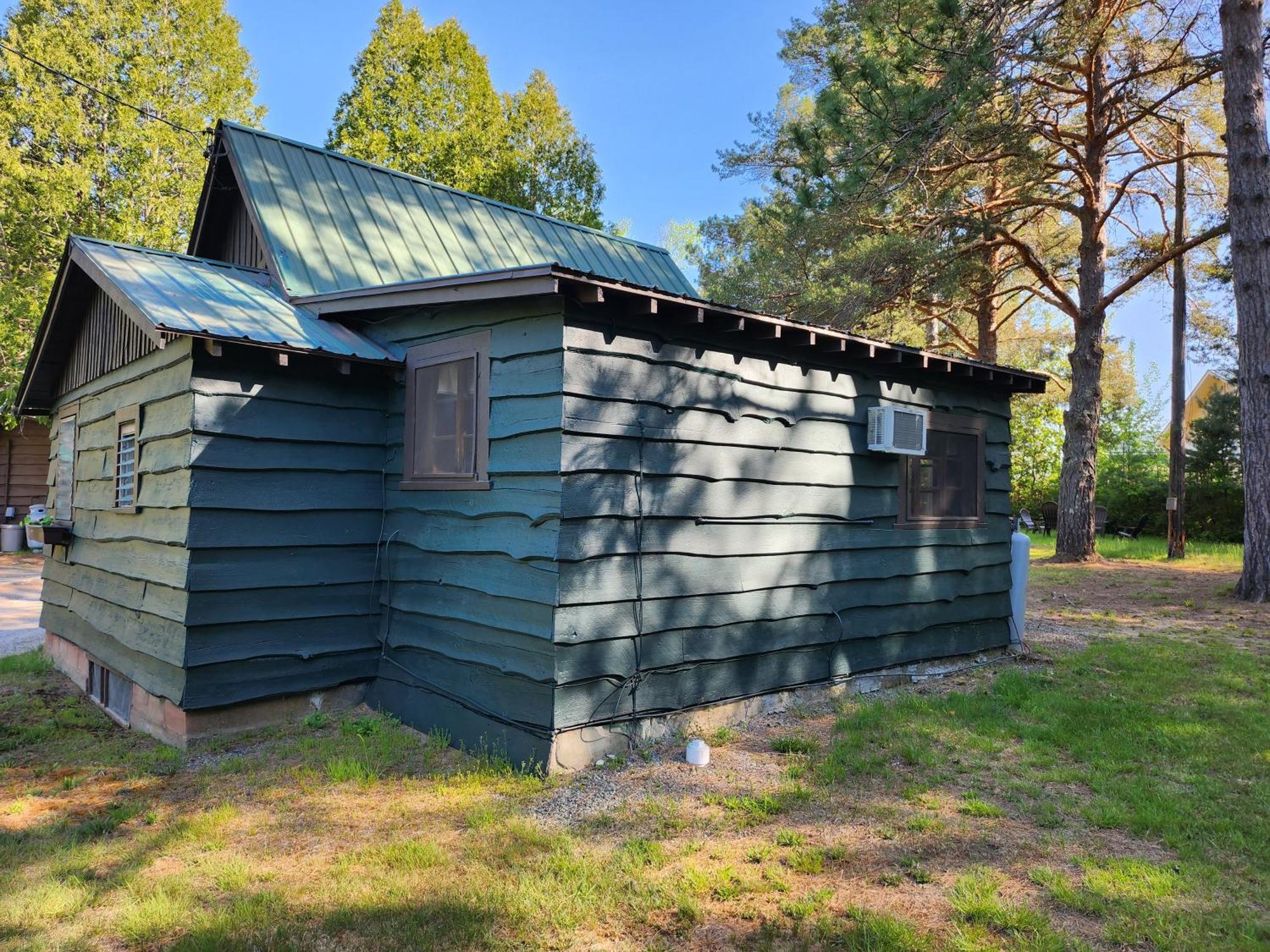 Moreno'S Adirondack Cabins Saranac Lake Exterior foto