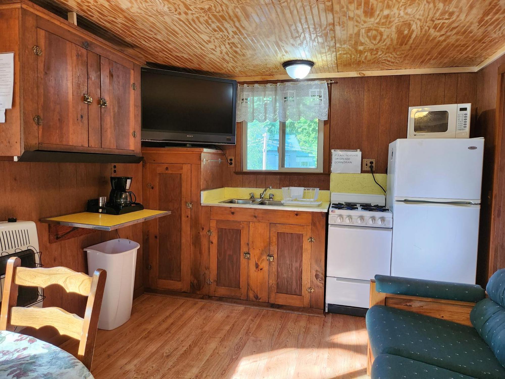 Moreno'S Adirondack Cabins Saranac Lake Exterior foto